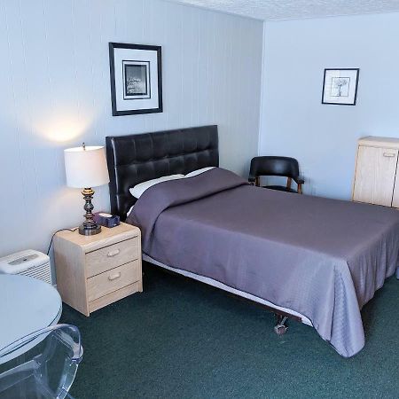 Skyline Motel Fredericton Zewnętrze zdjęcie